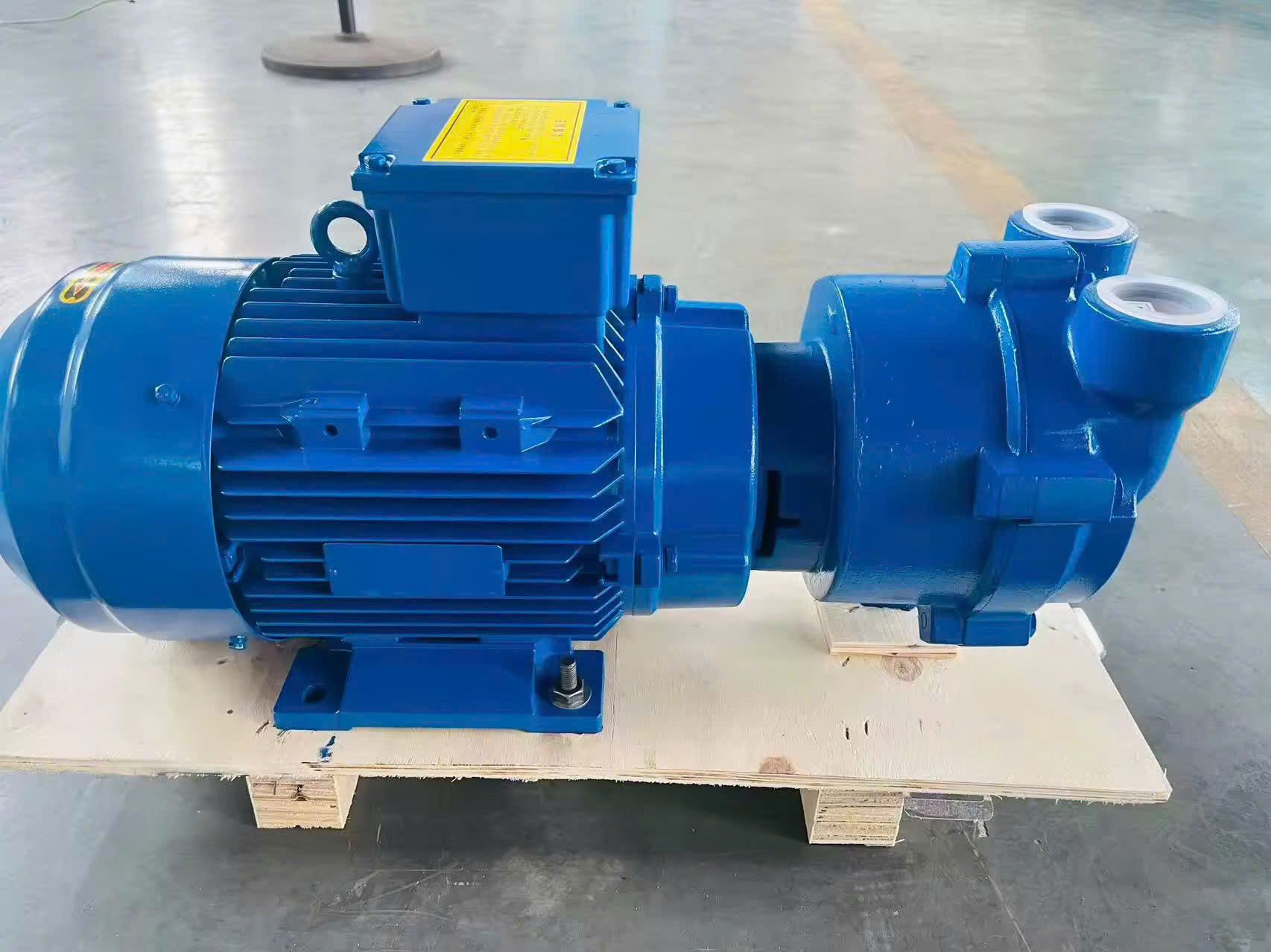 Bơm chân không vòng nước Bơm chân không vòng nước