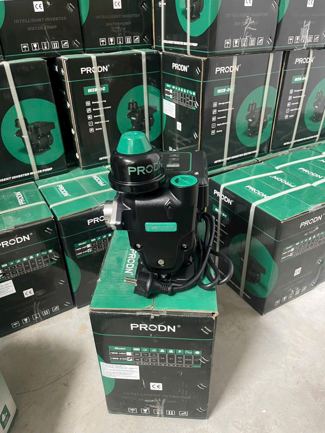 Bơm tăng áp biến tần PRODN 1WZB-36DCR-0.9KW Bơm tăng áp biến tần PRODN 1WZB-36DCR-0.9KW