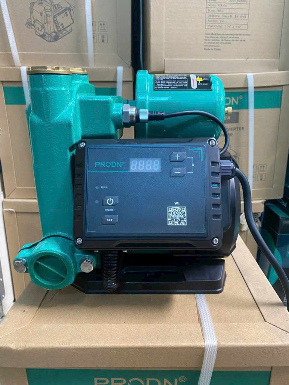Bơm tăng áp biến tần PRODN WI-400A-0.4KW Bơm tăng áp biến tần PRODN WI-400A-0.4KW