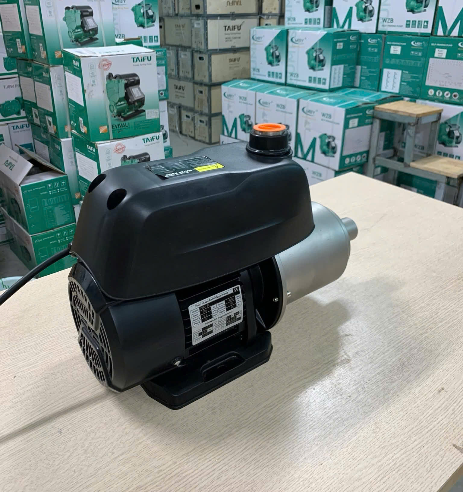 Máy bơm tăng áp biến tần PRODN CHM2-4Z Máy bơm tăng áp biến tần PRODN CHM2-4Z